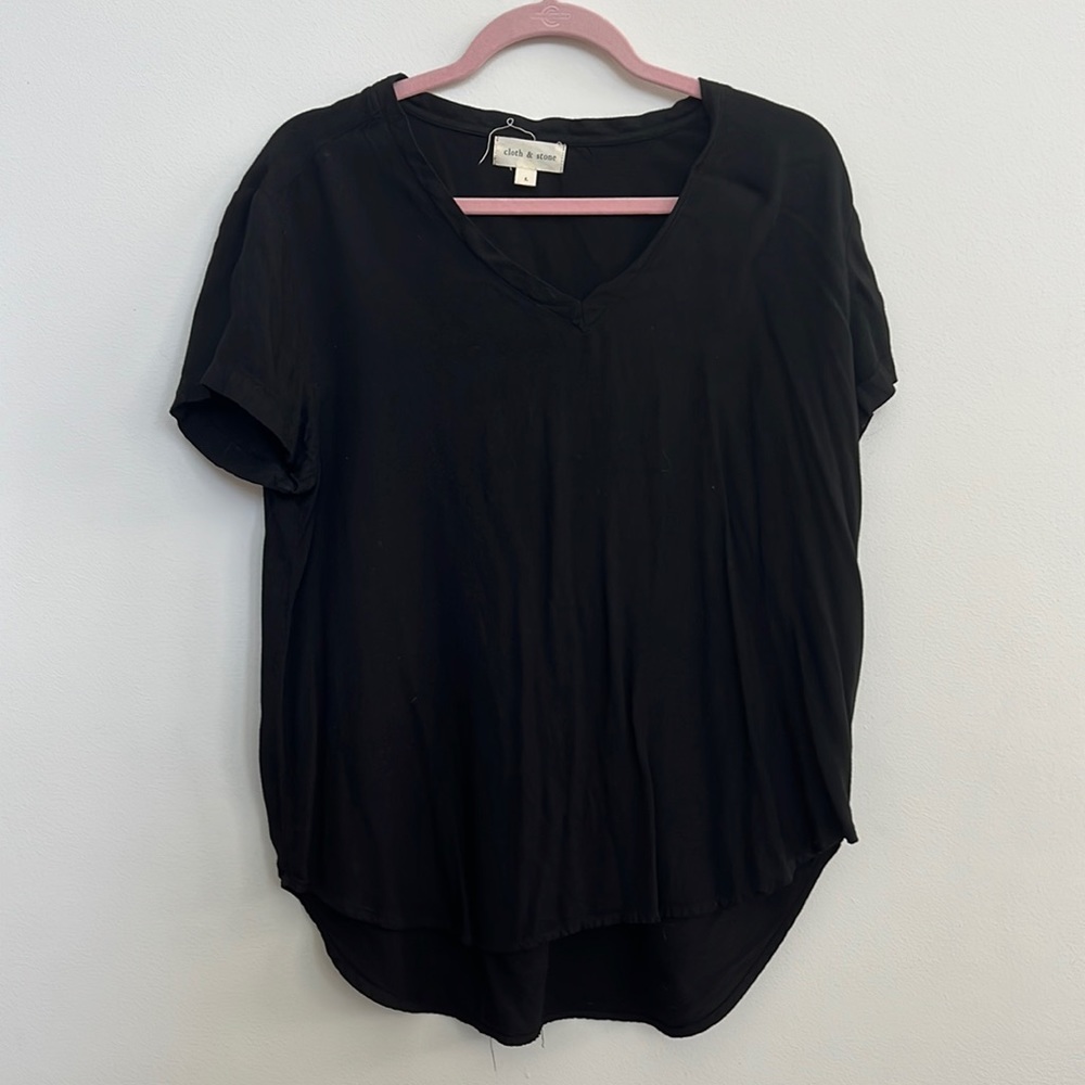 (L) Cloth & Stone Tshirt
